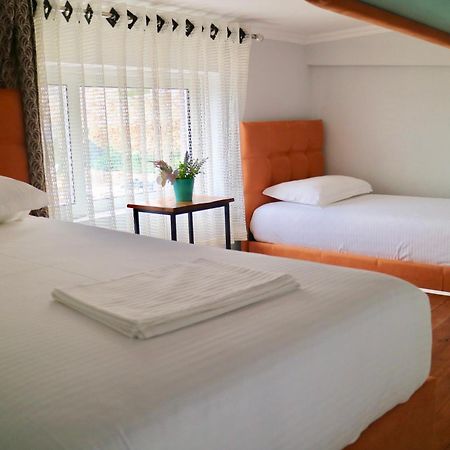 סרנדה Crown Deluxe Apartments מראה חיצוני תמונה