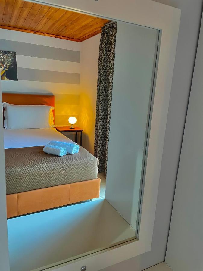 סרנדה Crown Deluxe Apartments מראה חיצוני תמונה
