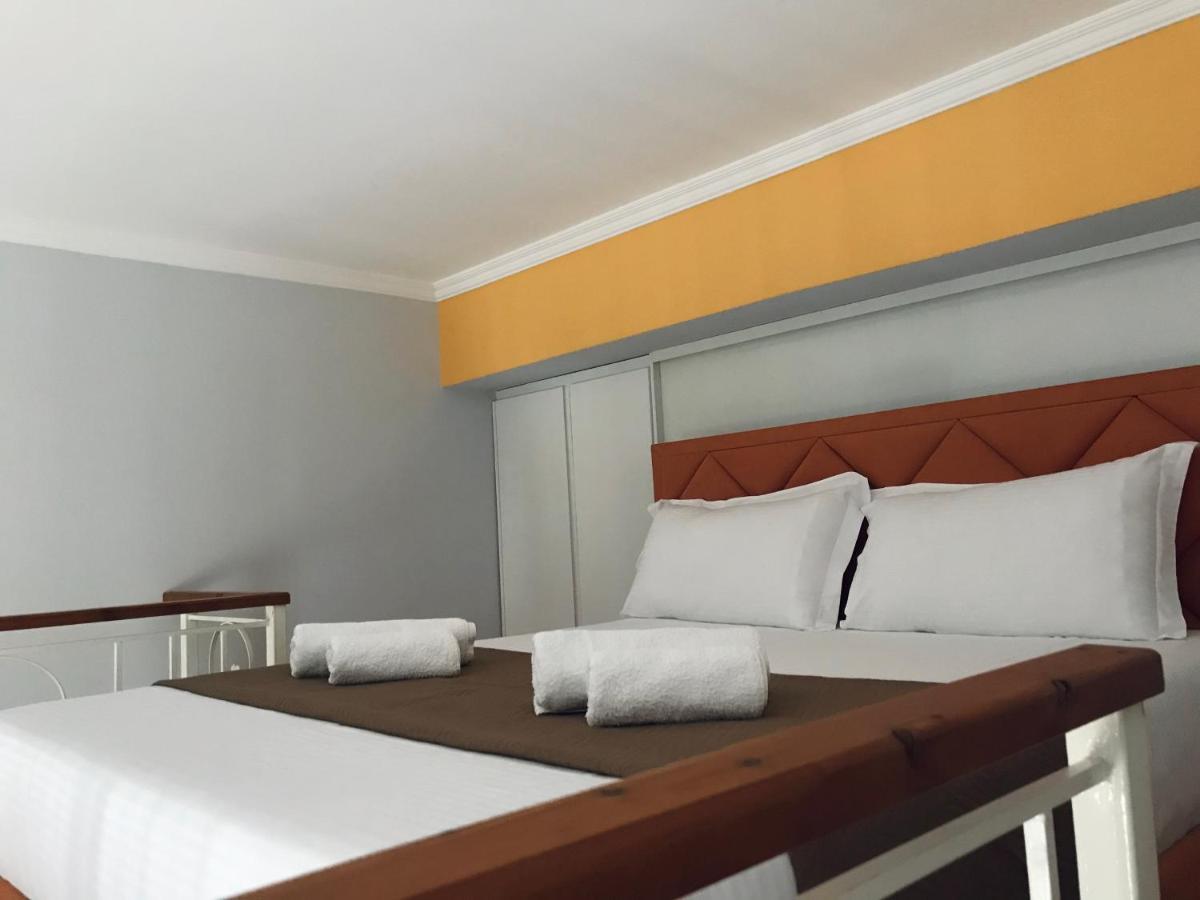 סרנדה Crown Deluxe Apartments מראה חיצוני תמונה