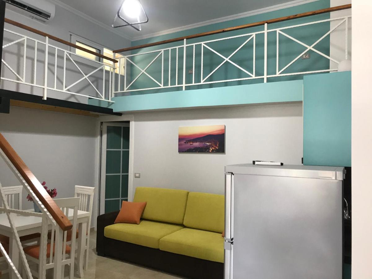 סרנדה Crown Deluxe Apartments מראה חיצוני תמונה